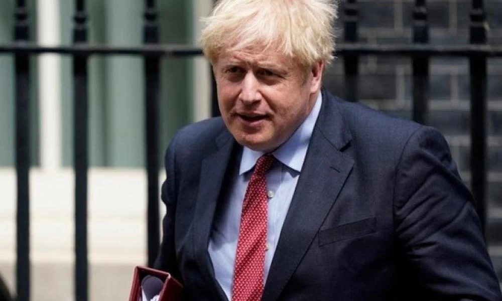 Βρετανία- Τζόνσον: «Τέλος οι κοινωνικές αποστάσεις από τις 19 Ιουλίου»